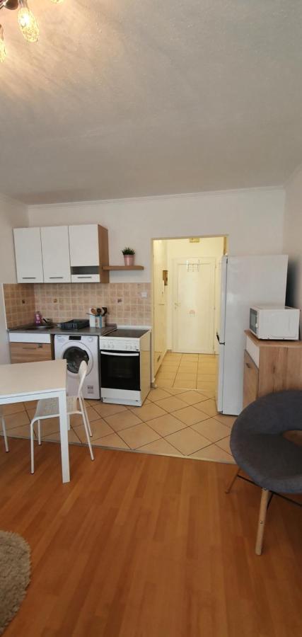 Apartament Rellapartman Siófok Zewnętrze zdjęcie